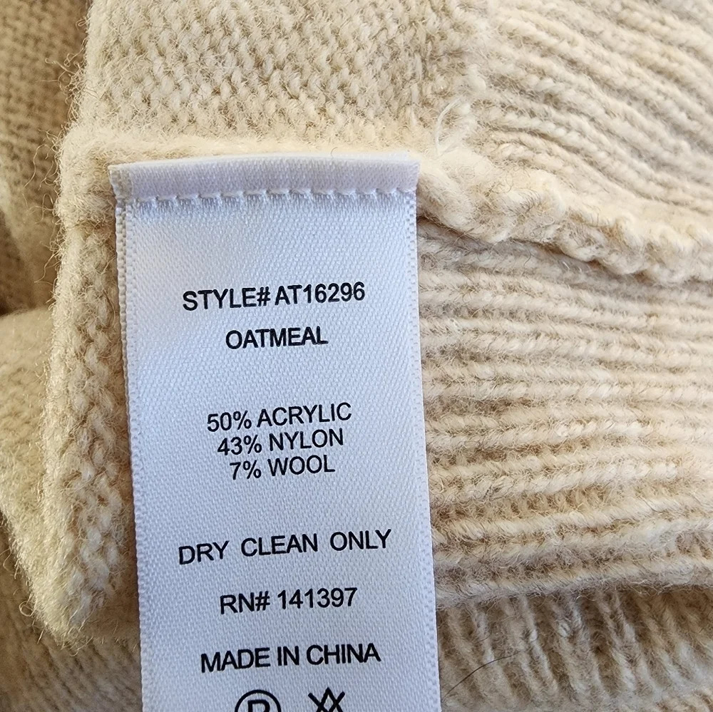 Astr The Label Open Front Sweater Size Medium - image 2